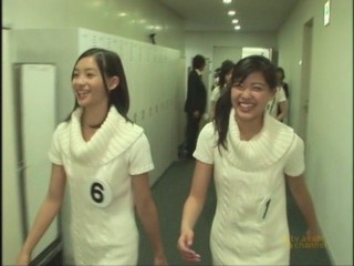 足立さんとグランプリ発表会場へ